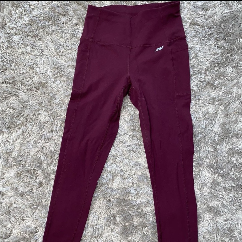 Sketchers Maroon Leggings
